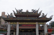 Taiwan 2012 - Taipei - Longshan Tempel - Eingangstor